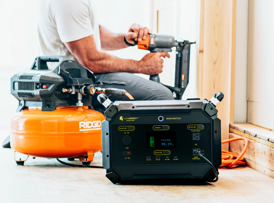 Lion Safari ME 2000 Portable Solar Generator